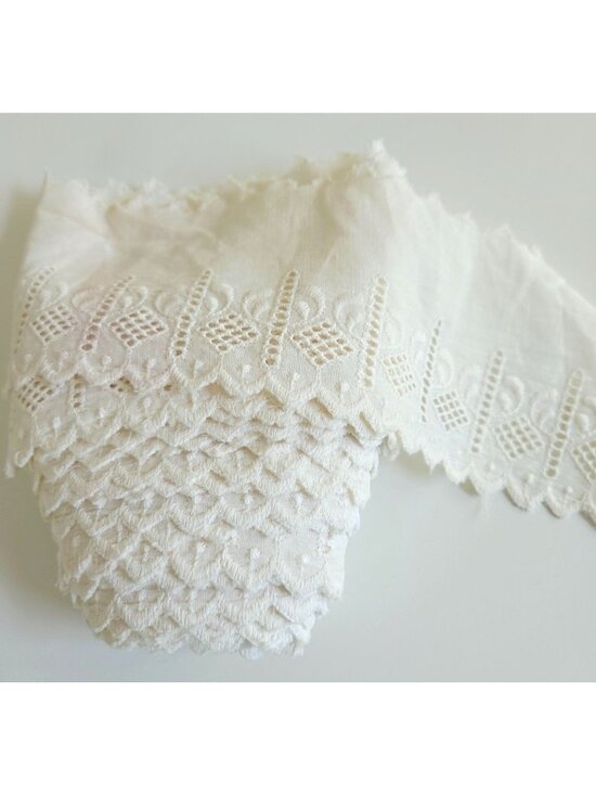 None Other - Vintage White Eyelet Lace Trim 3-Inch Wide Scalloped Cotton Fabric Edging